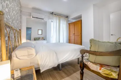 Cama o camas de una habitación en Gondomar Cordoba Center