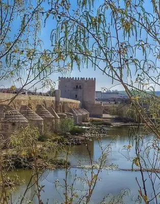 Vista de un río cerca de este apartamento