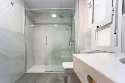 Un baño de San Clemente House