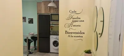 Una cocina o zona de cocina en Adrian y Vanessa 2 VFT/JA/00556