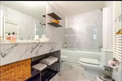 Un baño de Arruzafa Home