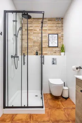 Un baño de Feria Apartments