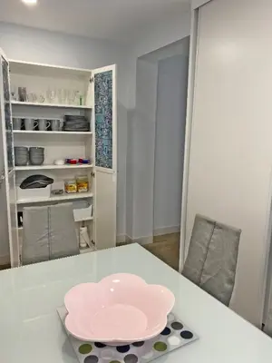 Una cocina o zona de cocina en Amplio piso en el mágico barrio de Santa Cruz