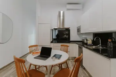 Una cocina o zona de cocina en One&Lux Puñonrostro Bright Minimalist Central Home