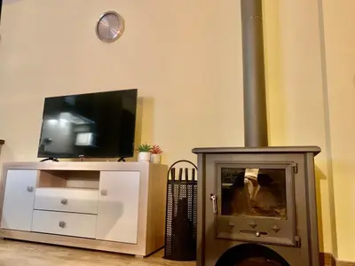Una televisión o centro de entretenimiento en Rincon de los artesanos