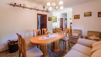 Zona de estar de Complejo Residencial Barquero Pernía Cañete la Real by Ruralidays