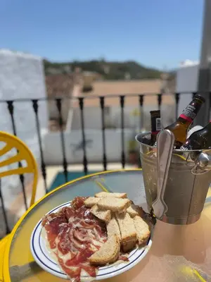 Comida en o cerca de esta casa o chalet