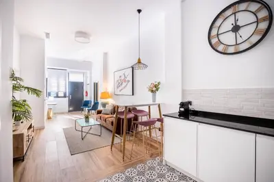 Una cocina o zona de cocina en BeHouse Macarena