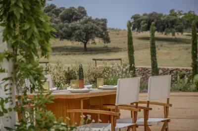 Jardín al aire libre en La Dehesa de Don Pedro