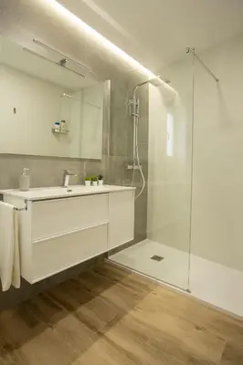Un baño de Vivienda con Fines turísticos 