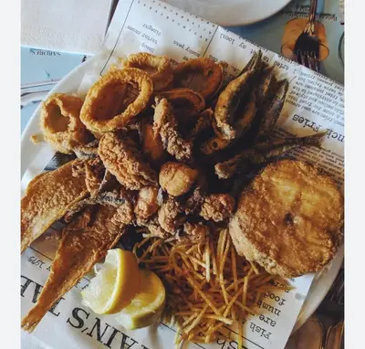 Comida en o cerca de este apartamento