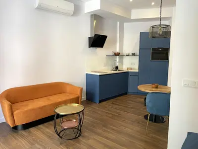 Una cocina o zona de cocina en Cosy apartment in Córdoba, city view, 32 sqm, balcony