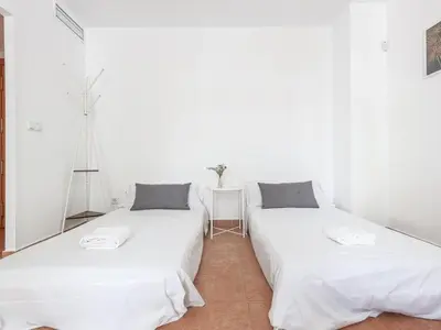 Cama o camas de una habitación en Algaba Pisc planta Baja D