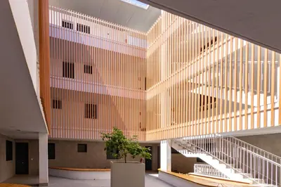Edificio en el que se encuentra el apartamento