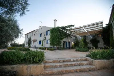 Edificio en el que se encuentra la casa o chalet