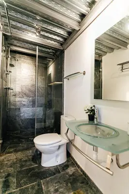 Un baño de Dúplex Florida II