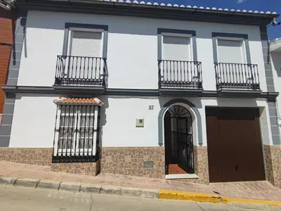 Edificio en el que se encuentra la casa o chalet