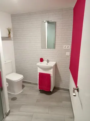 Un baño de ALOJAMIENTO RURAL EL CARRIL
