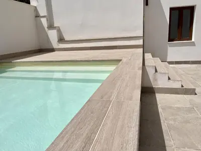Piscina en o cerca de Coello 31