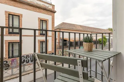 Un balcón o terraza de ISG Apartments Bécquer Free Parking inside the building