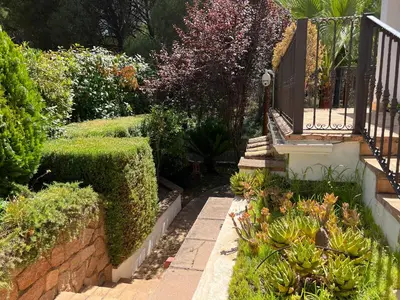 Jardín al aire libre en Villa ALJARAL, Espectacular,piscina,chimenea, climatización, wifi