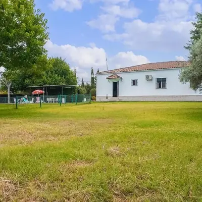 Lovely Home In Arahal Sevilla