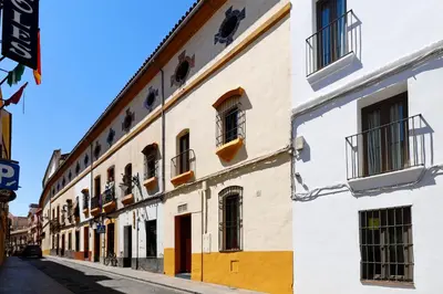 Edificio en el que se encuentra el apartamento