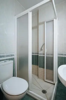 Un baño de Sevillano apto en Centro cerca de Santa Justa