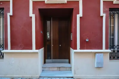 Fachada o entrada de Lirio Suite Apartment - Private Parking included