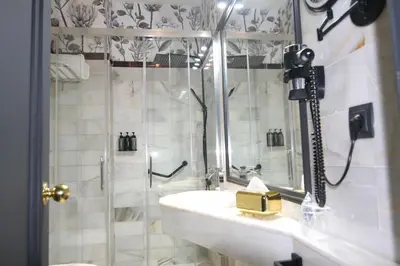 Un baño de Hotel San Gil