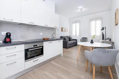 Una cocina o zona de cocina en BHost - Regina VIII