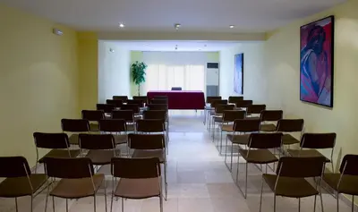 Zona business o sala de conferencias en Hotel la Perdiz