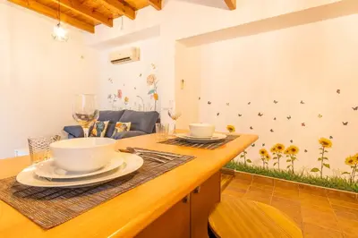 Zona de estar de APARTAMENTO PATIO ANDALUZ EN SEVILLA