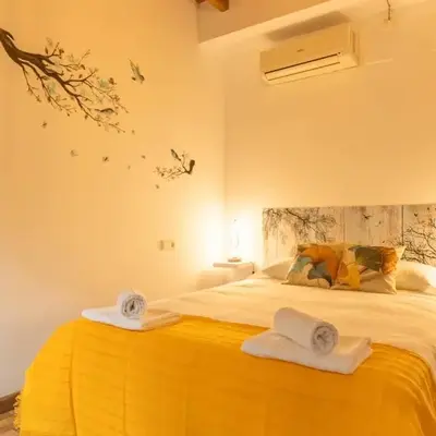 APARTAMENTO PATIO ANDALUZ EN SEVILLA