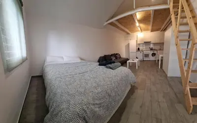 Cama o camas de una habitación en #1# Estudio Sevilla centro BAÑERA HIDROMASAJE