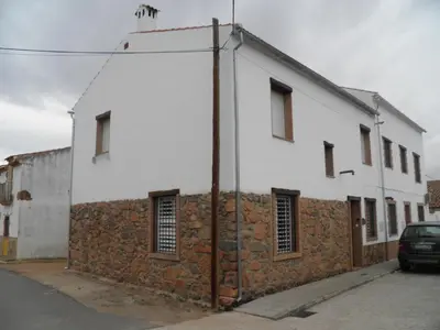 Edificio en el que se encuentra la casa o chalet