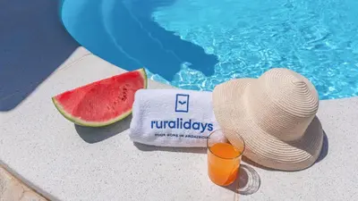 Piscina en o cerca de Casa Pulirio Antequera - La Higuera by Ruralidays