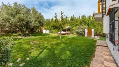 Jardín al aire libre en Villa de los Sueños Atarfe by Ruralidays
