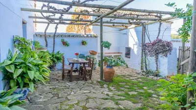 Jardín al aire libre en El Morrón Algarinejo by Ruralidays