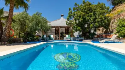 Piscina en o cerca de Casa Saladillo Valle de Abdalajís by Ruralidays