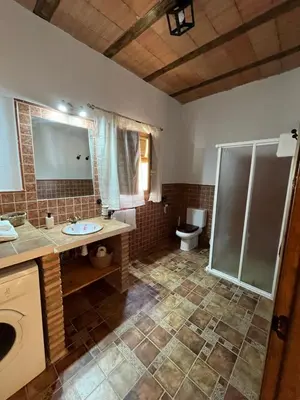 Un baño de Cortijo El Nevazo