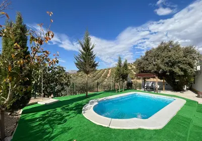 Piscina en o cerca de Cortijo El Nevazo