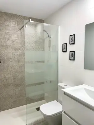 Un baño de Geysotur La Estrella
