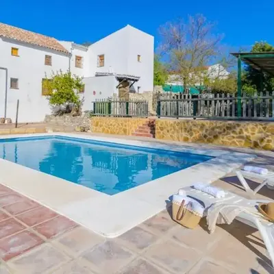 Cuesta Blanca Montilla by Ruralidays