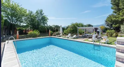 Piscina en o cerca de VILLA CUQUI