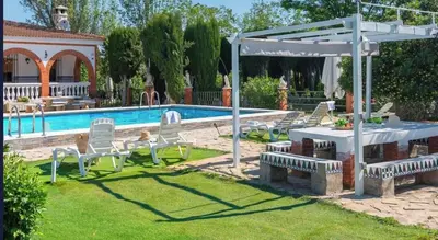 Piscina en o cerca de VILLA CUQUI