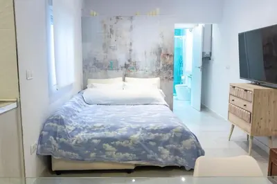 Cama o camas de una habitación en Apartamento completo a 5 minutos estación tren.