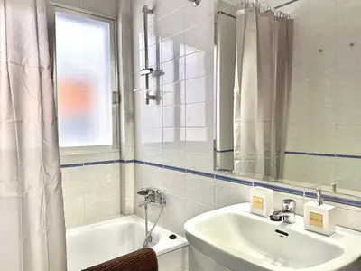 Un baño de El Balcón del Templo Romano