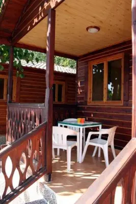 Un balcón o terraza de Camping Carlos III