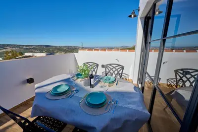 Un balcón o terraza de El Mirador